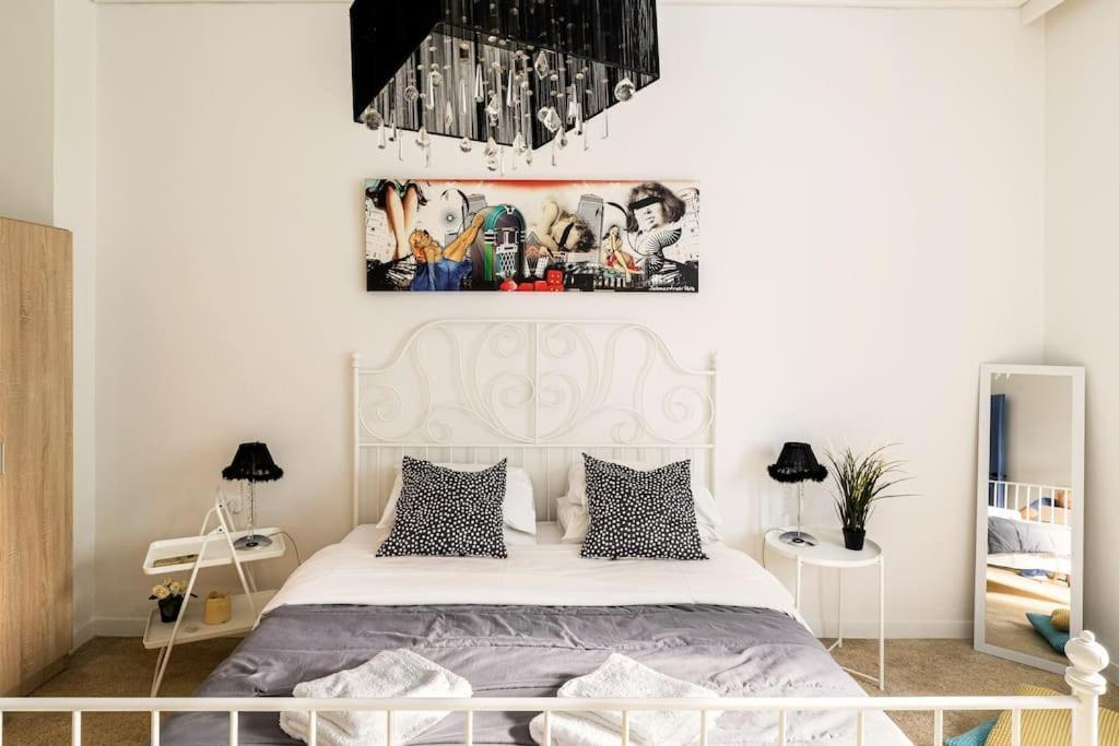 Апартаменти Downtown Apt With Garden In Plaka Афіни Екстер'єр фото